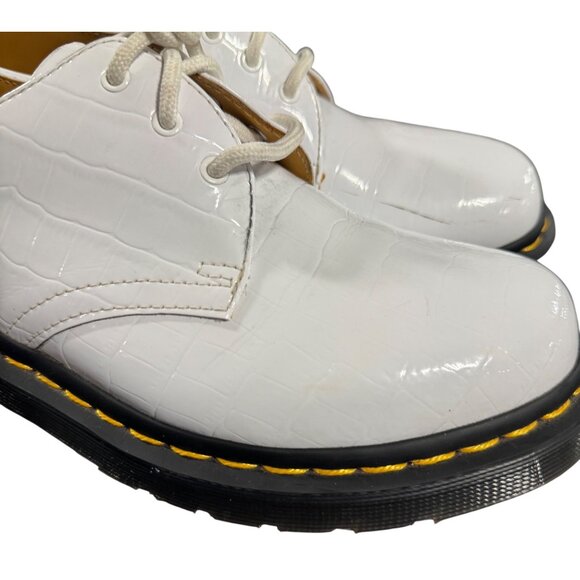 Dr. Martens 26861 Women's Size 9 White Croc Embossed Patent Leather Shoes - Picture 5 of 12